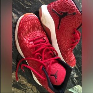 Red Jordan’s Sz 7.5 Youth